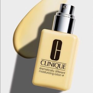 NEW Clinique dramatically different moisturizer